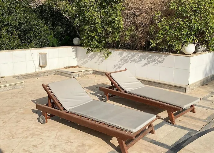 Unique 3 Bedroom With Private Pool In Hadaba *